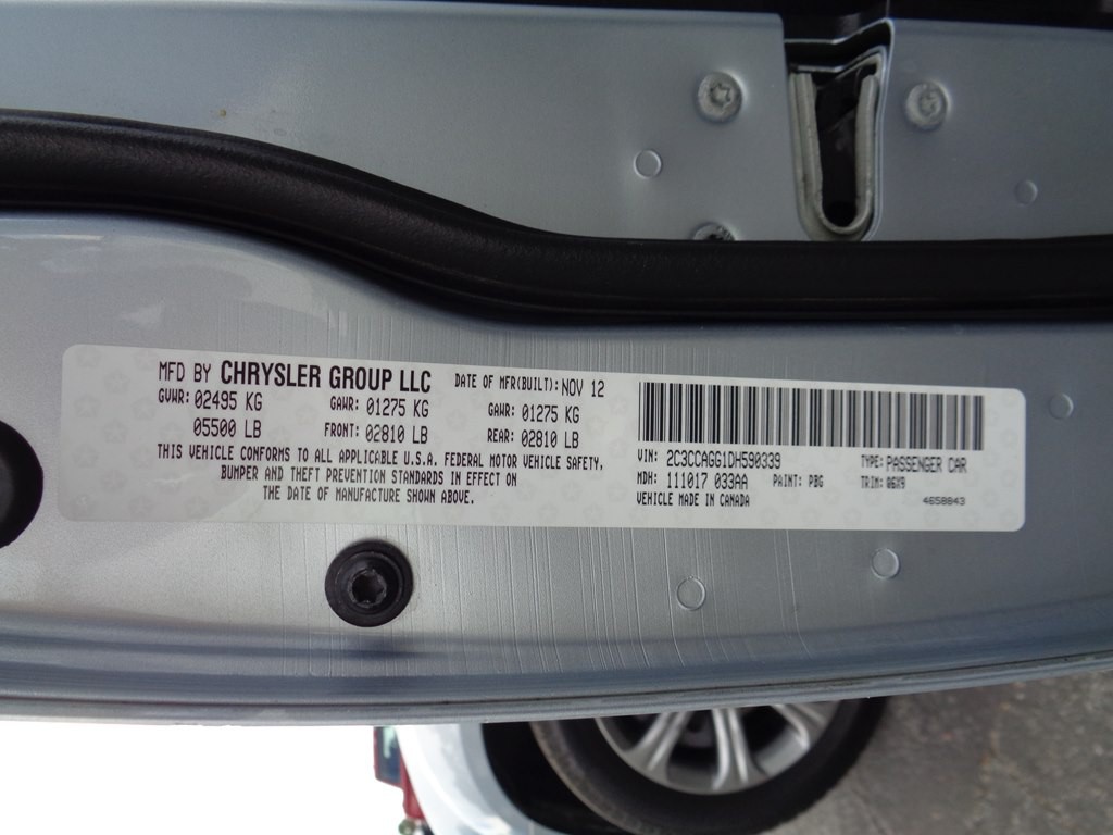 2013 Chrysler 300 Image 81