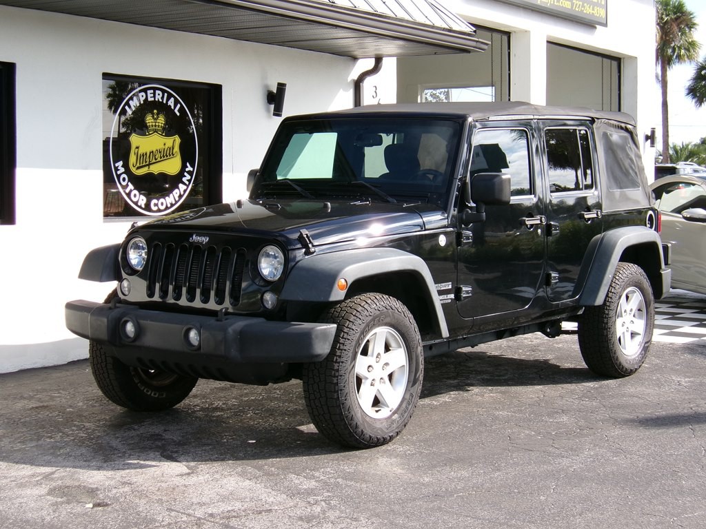 2014 Jeep Wrangler Unlimited Image 2
