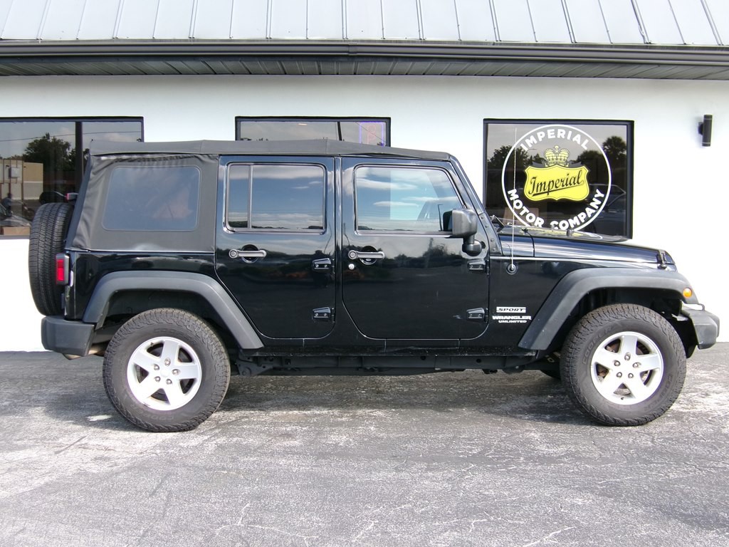 2014 Jeep Wrangler Unlimited Image 13