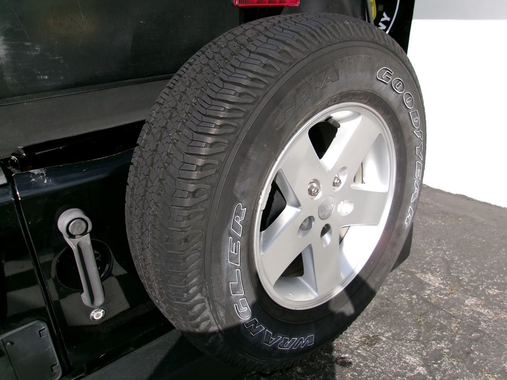 2014 Jeep Wrangler Unlimited Image 39