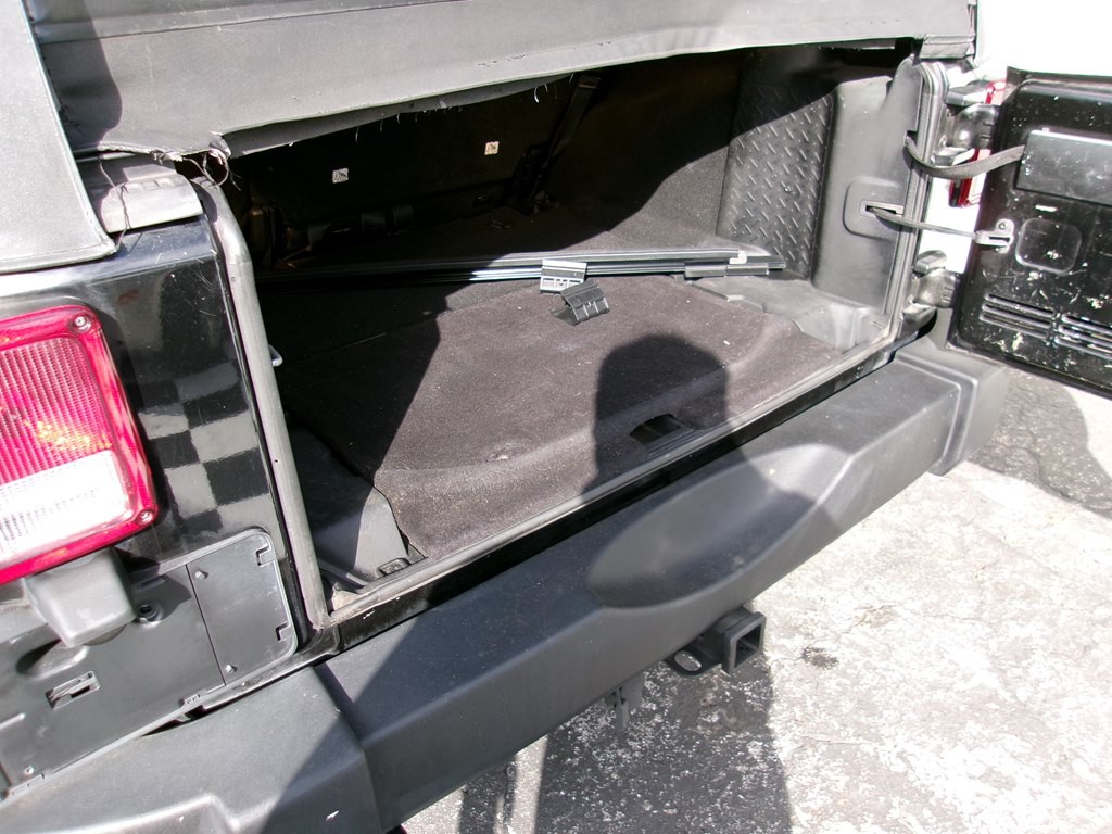 2014 Jeep Wrangler Unlimited Image 41