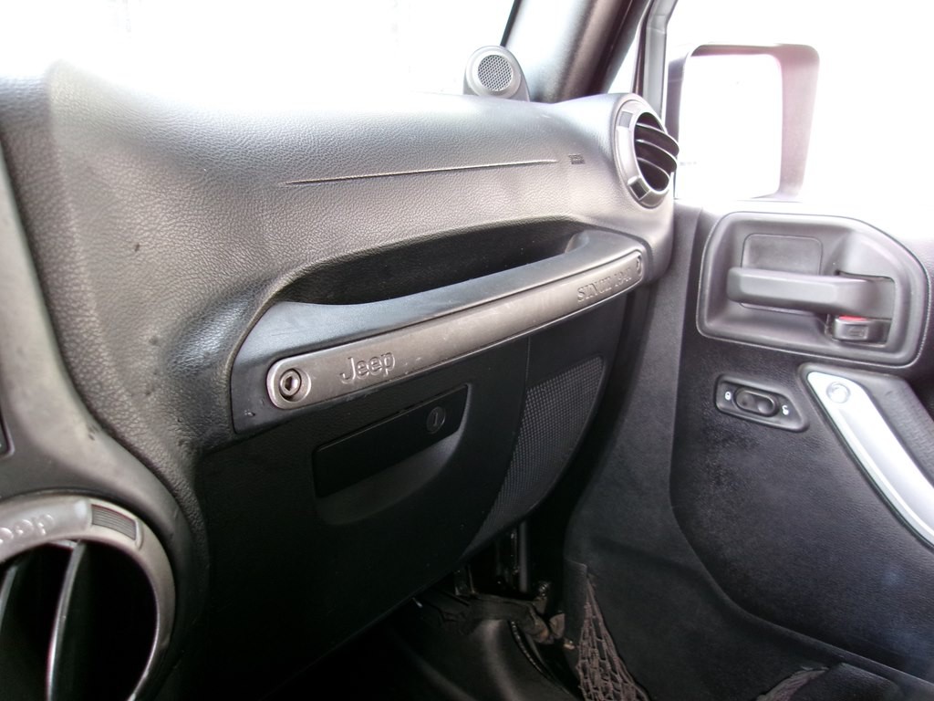 2014 Jeep Wrangler Unlimited Image 64