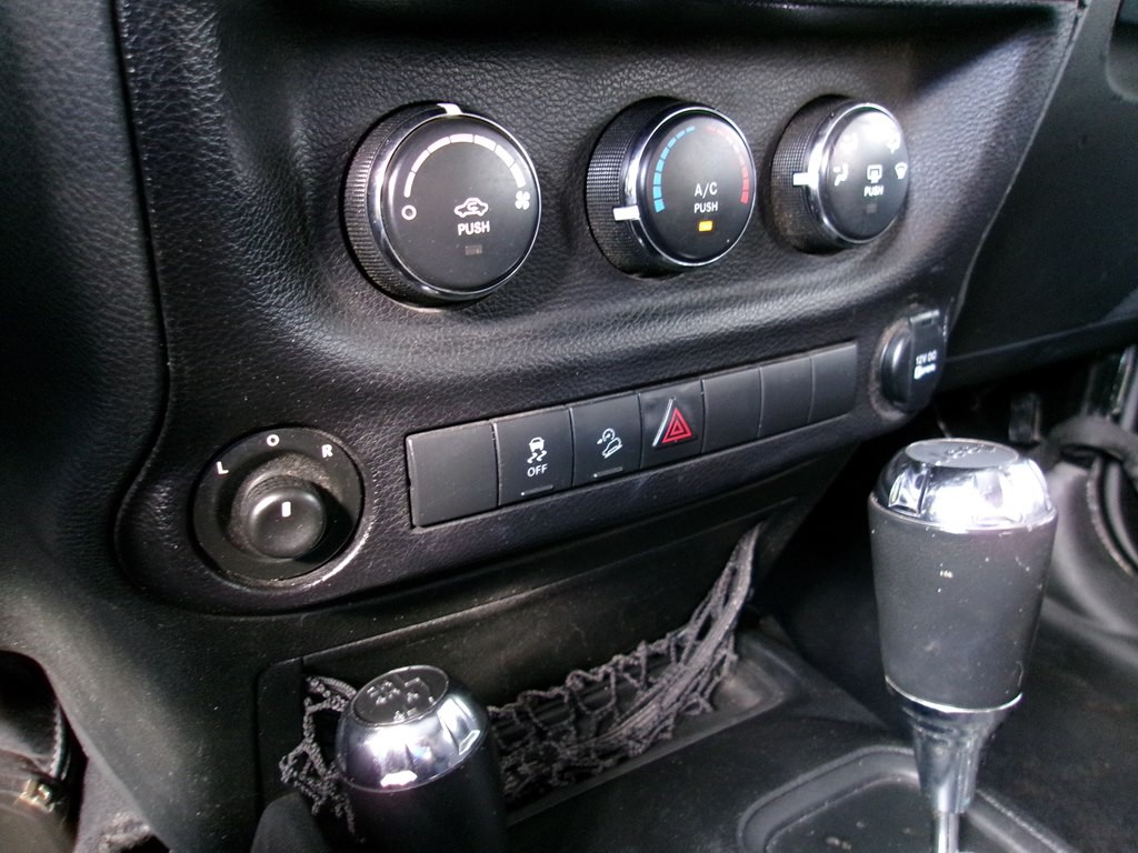 2014 Jeep Wrangler Unlimited Image 68