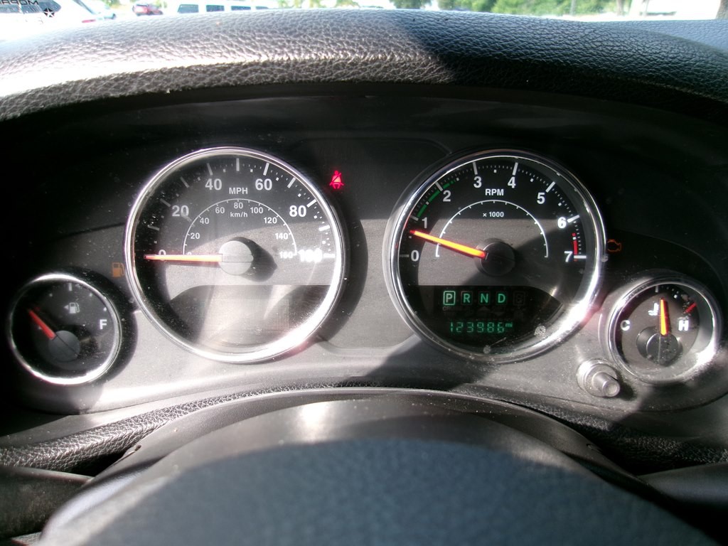 2014 Jeep Wrangler Unlimited Image 76