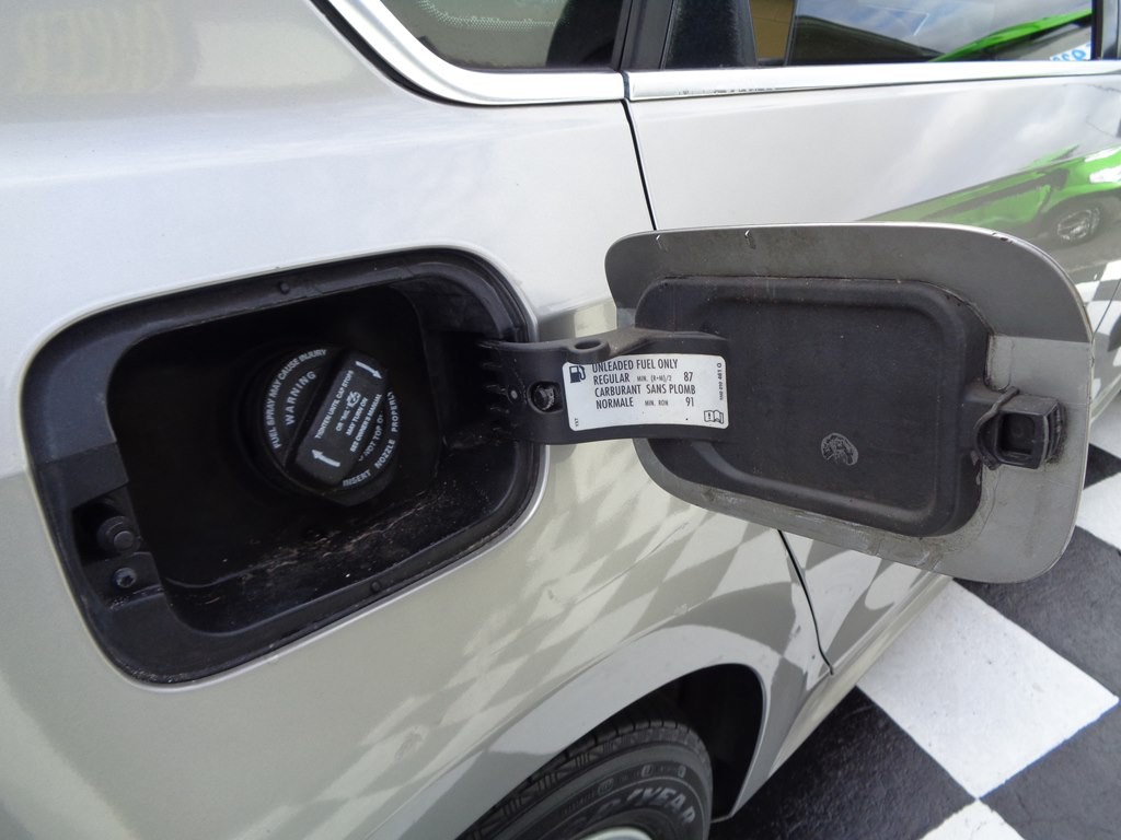 2012 Volkswagen Passat Image 36