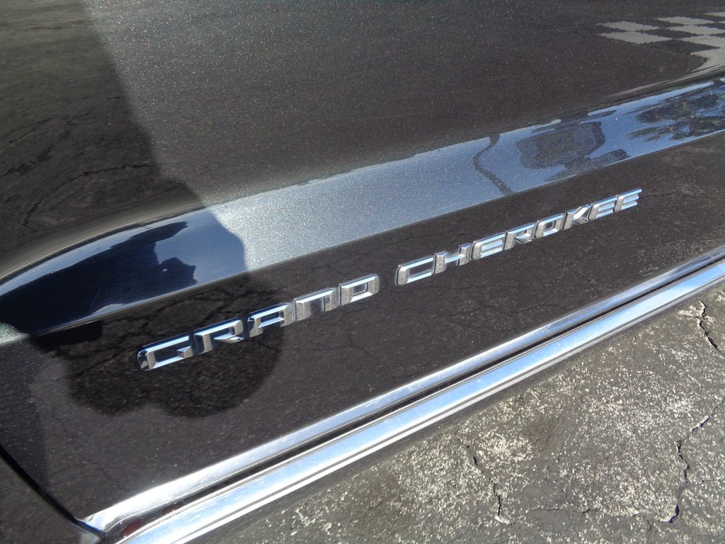 2016 Jeep Grand Cherokee Image 23