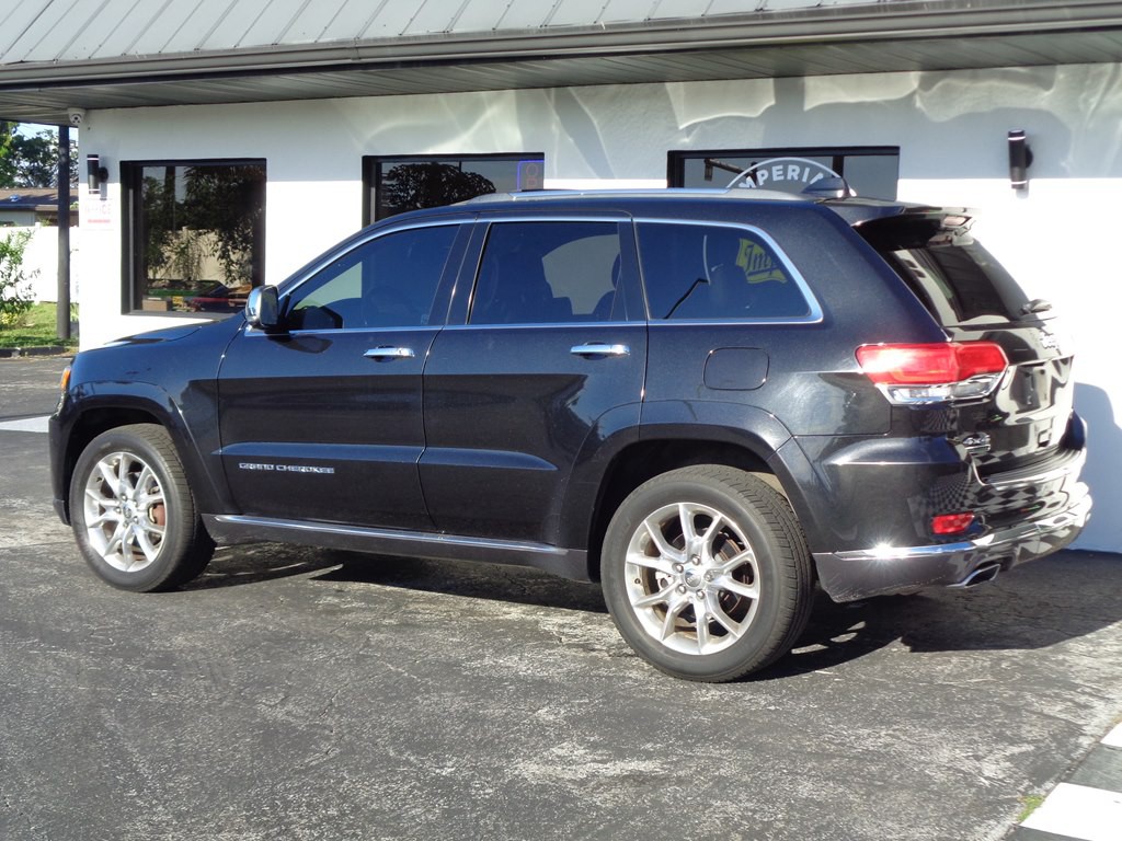 2016 Jeep Grand Cherokee Image 38