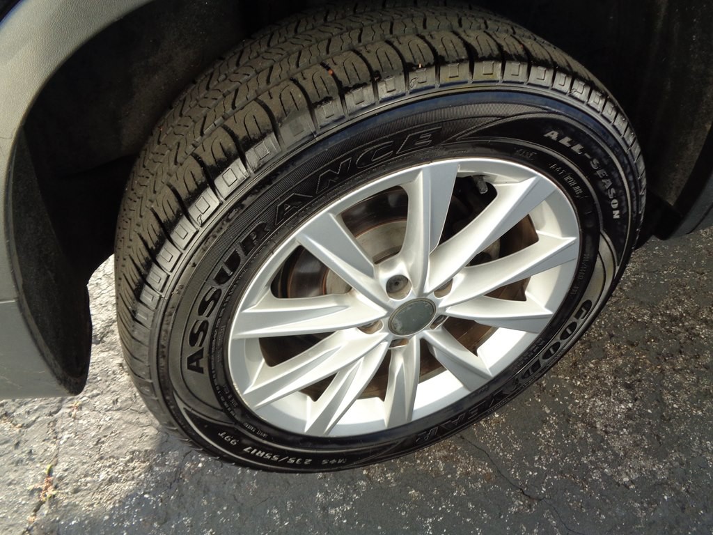 2018 Volkswagen Tiguan Image 34