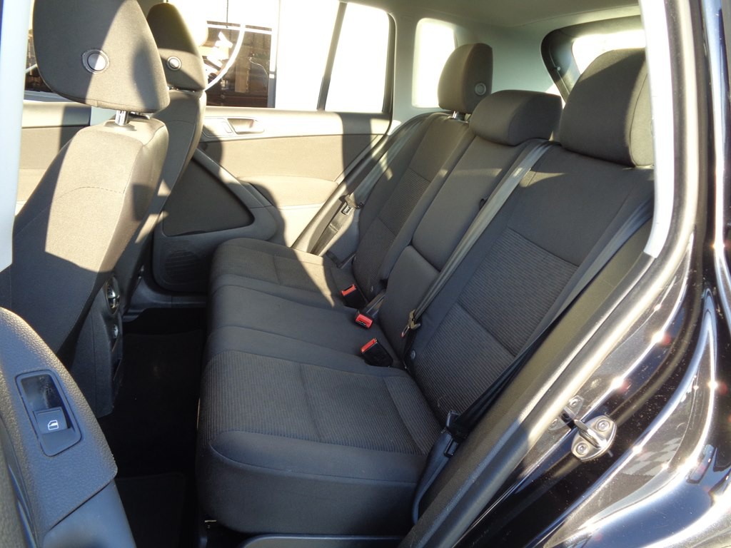 2018 Volkswagen Tiguan Image 48