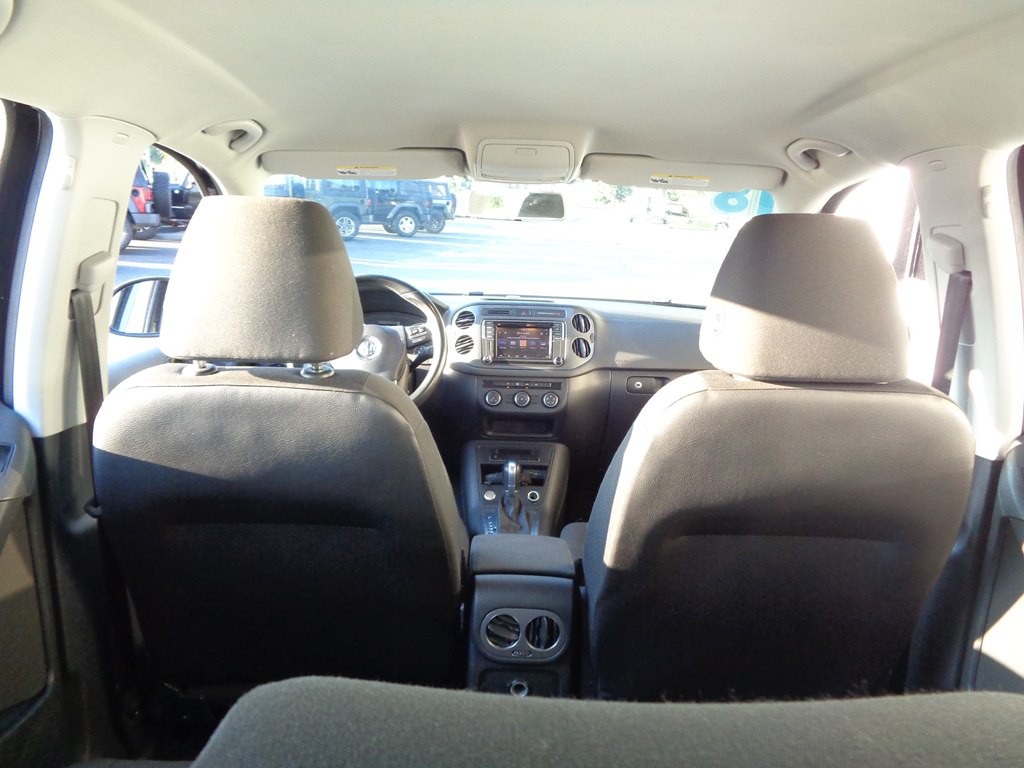 2018 Volkswagen Tiguan Image 50
