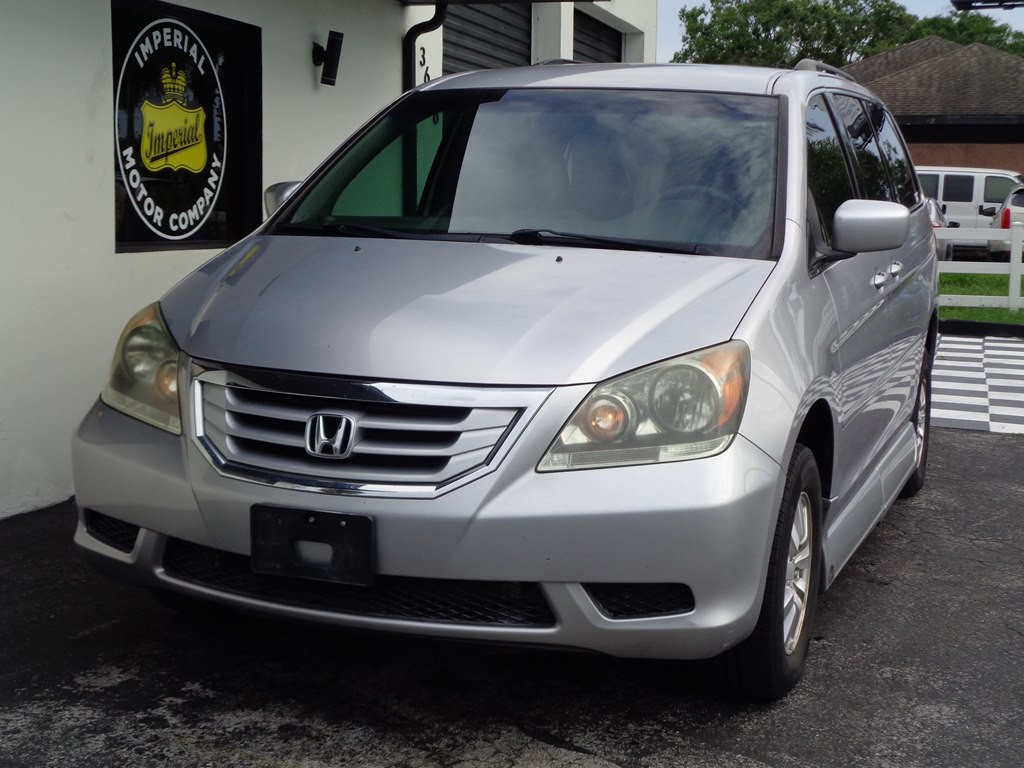 2010 Honda Odyssey Image 4