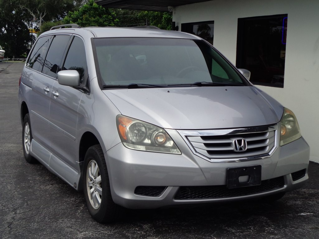 2010 Honda Odyssey Image 7