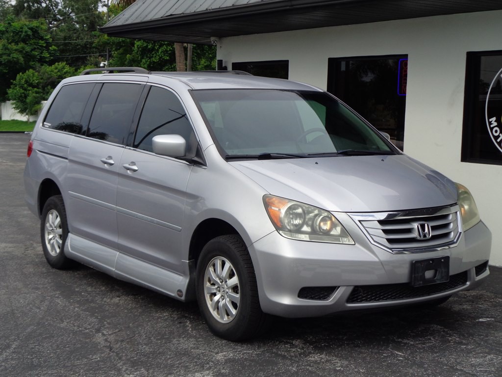 2010 Honda Odyssey Image 8