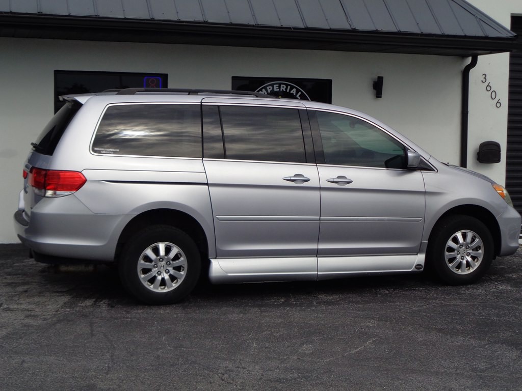 2010 Honda Odyssey Image 14