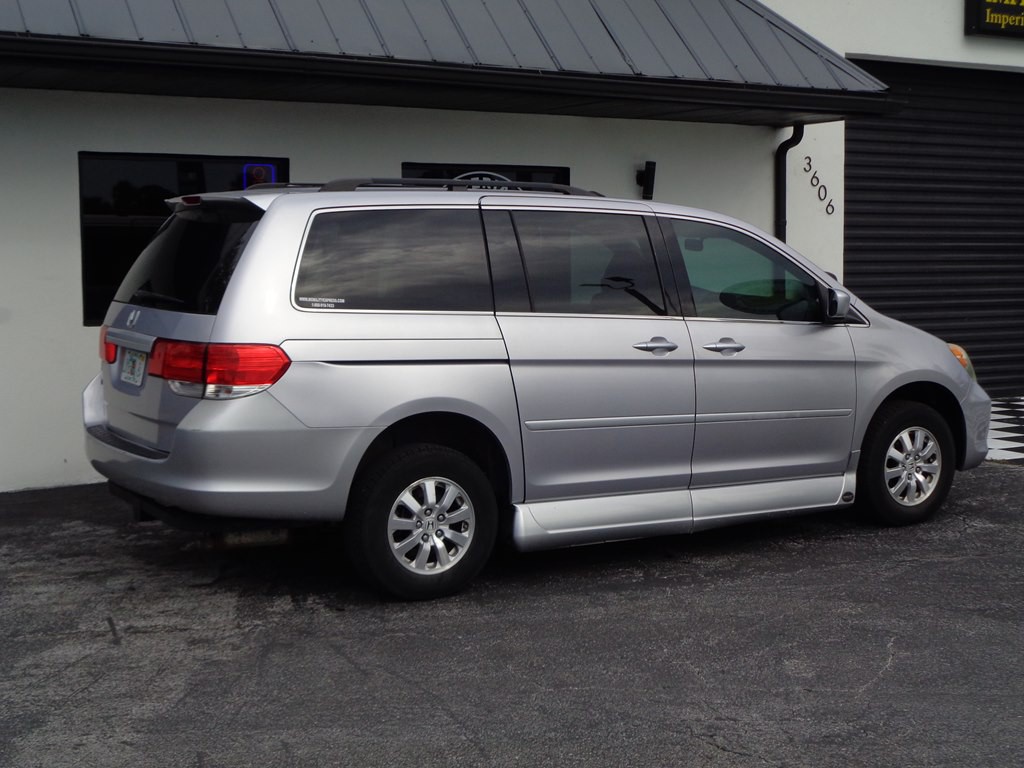 2010 Honda Odyssey Image 15