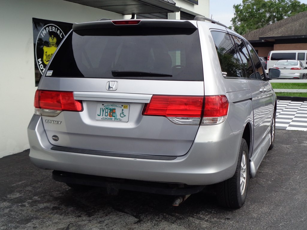2010 Honda Odyssey Image 19