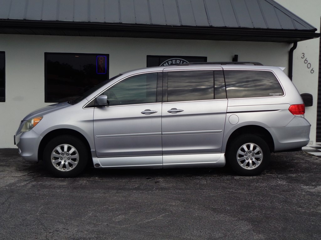 2010 Honda Odyssey Image 28