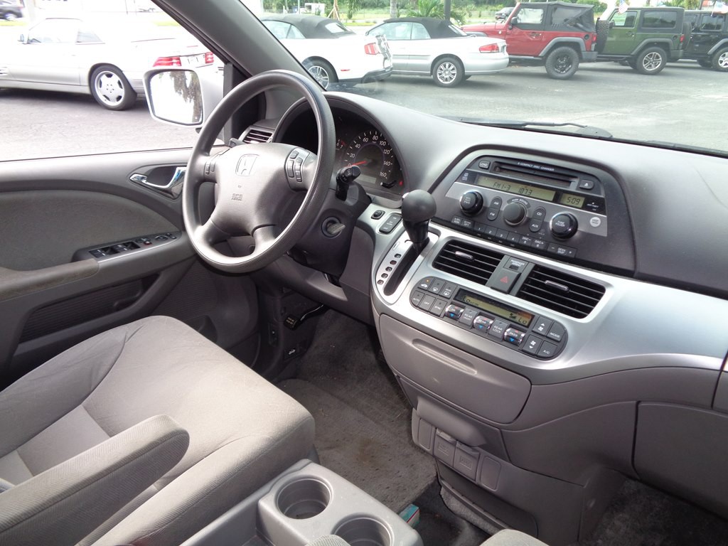 2010 Honda Odyssey Image 65