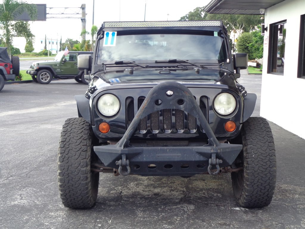 2011 Jeep Wrangler Image 6