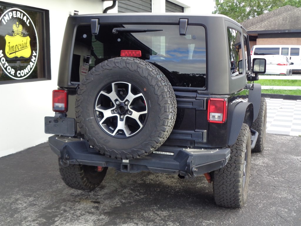 2011 Jeep Wrangler Image 17