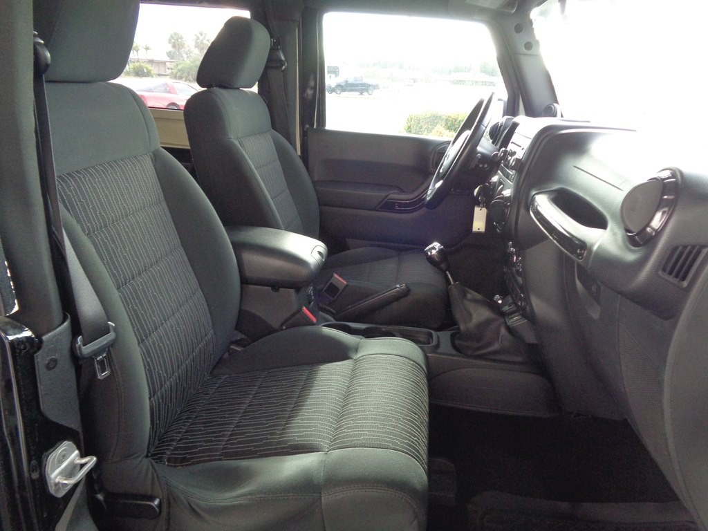 2011 Jeep Wrangler Image 51