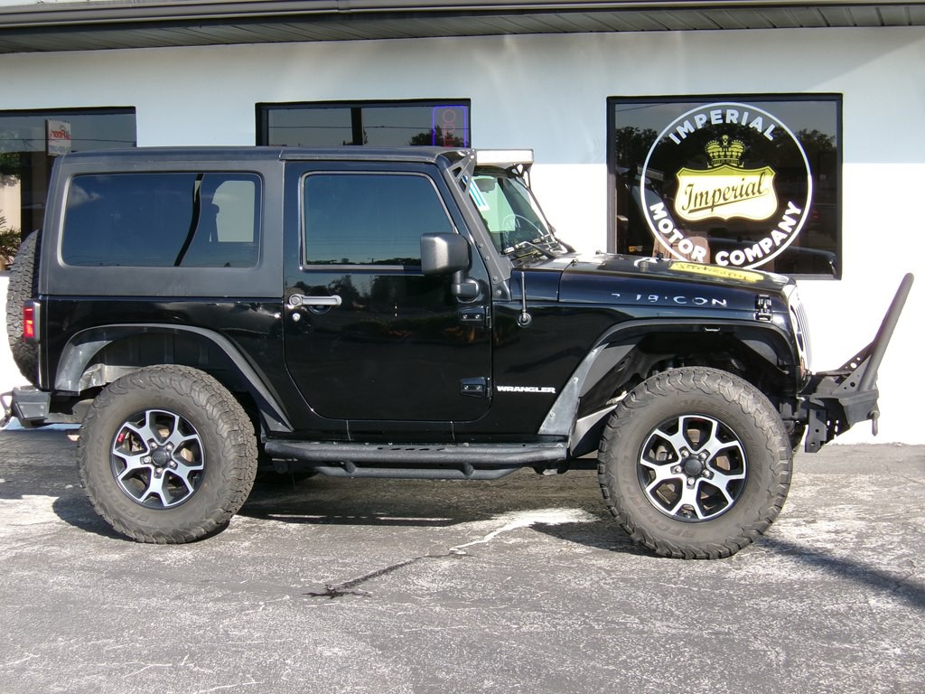 2011 Jeep Wrangler Image 24