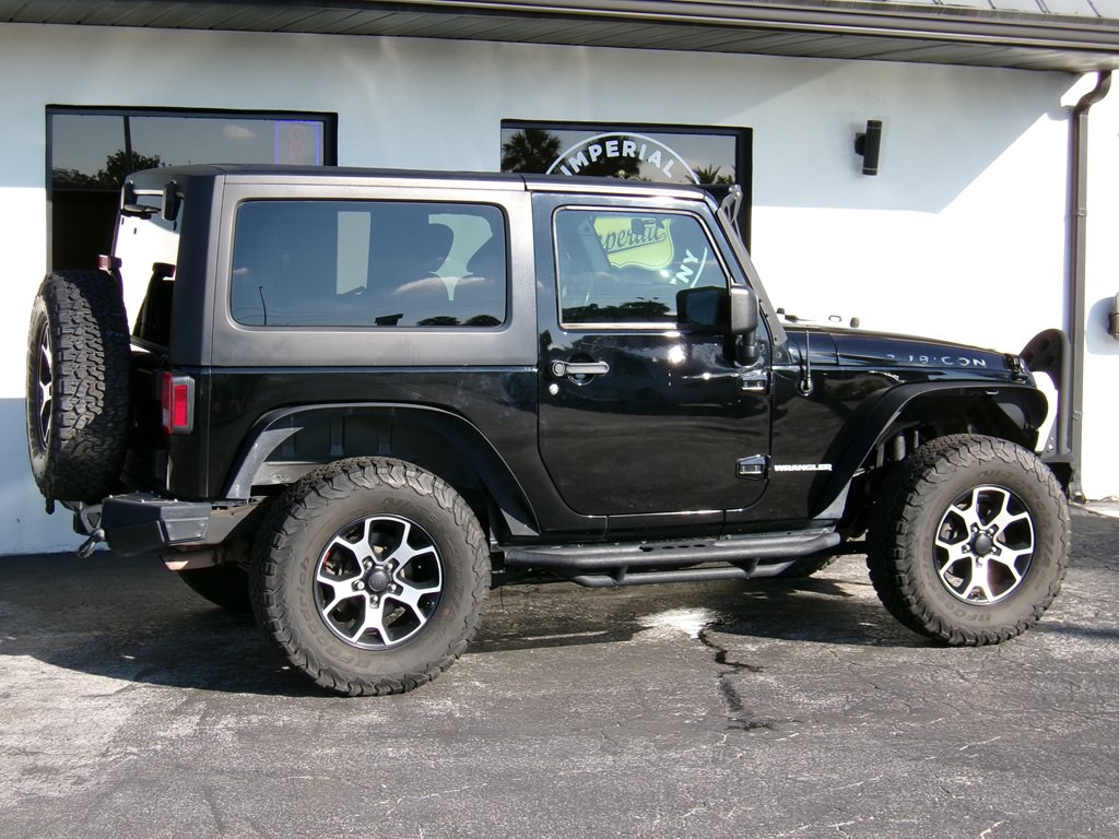 2011 Jeep Wrangler Image 27