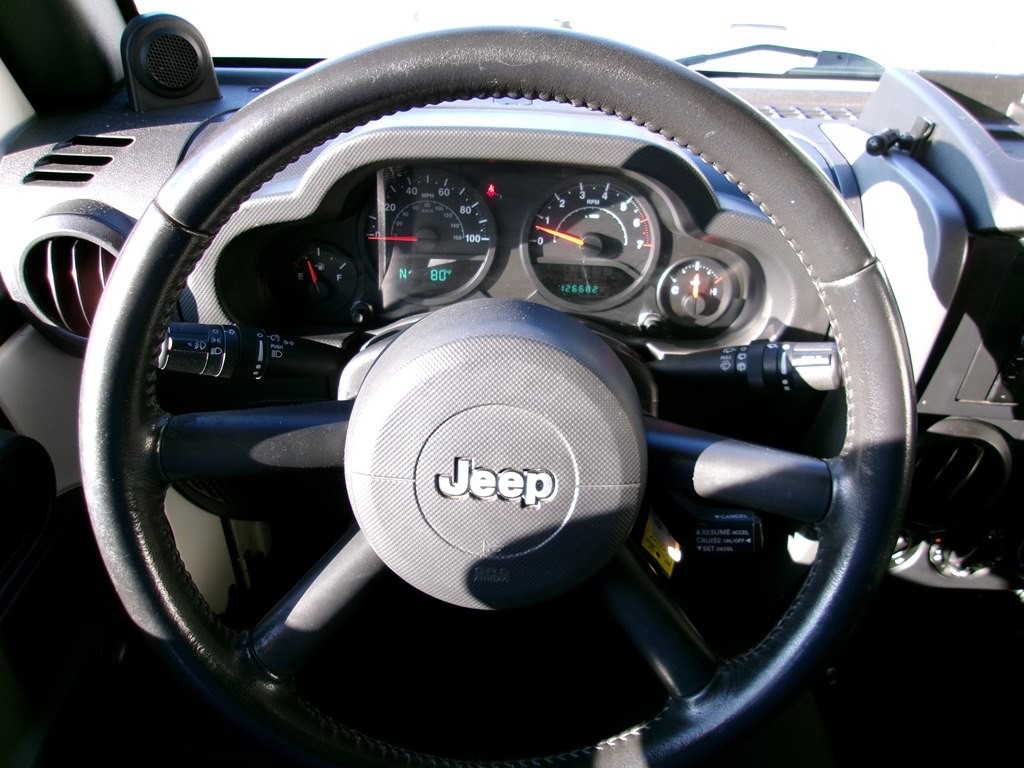 2008 Jeep Wrangler Image 32