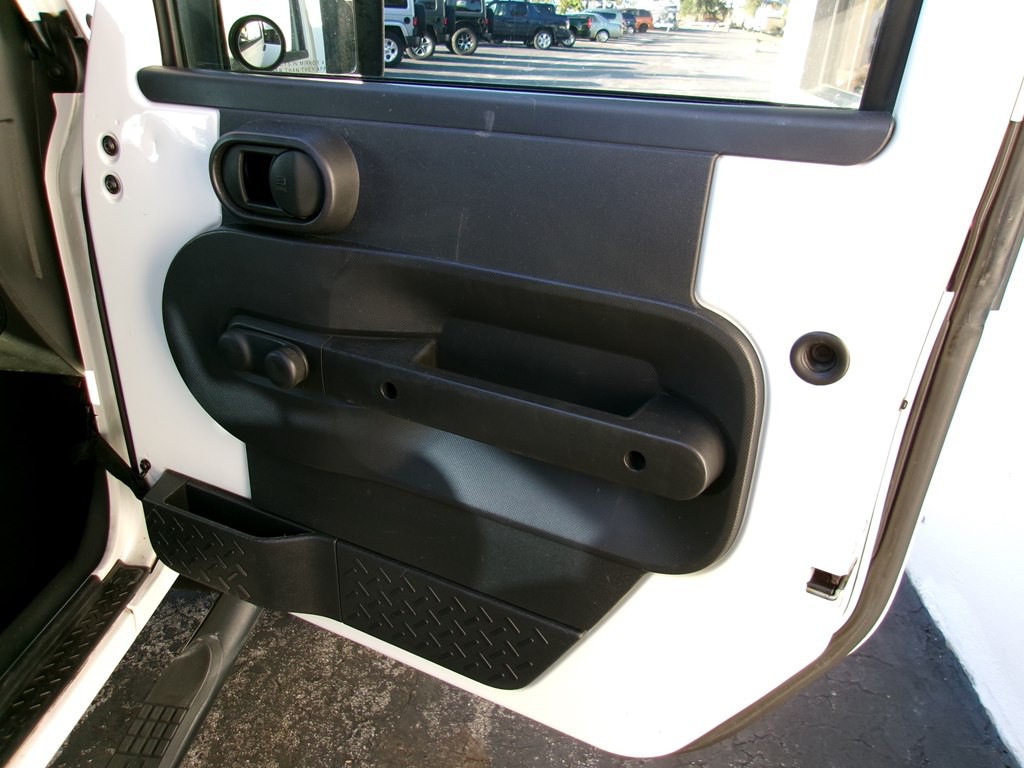 2008 Jeep Wrangler Image 67