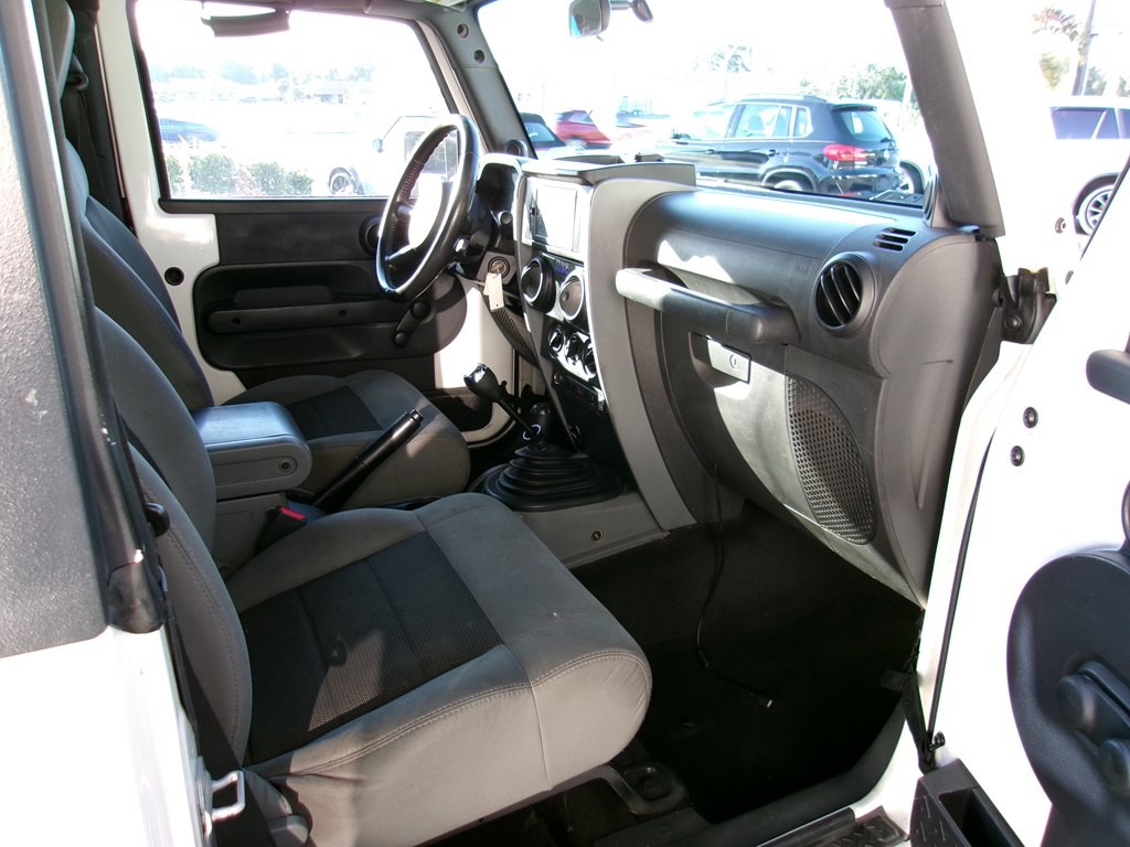 2008 Jeep Wrangler Image 68