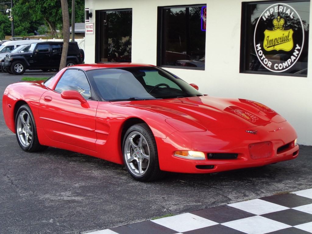 2002 Chevrolet Corvette Image 9