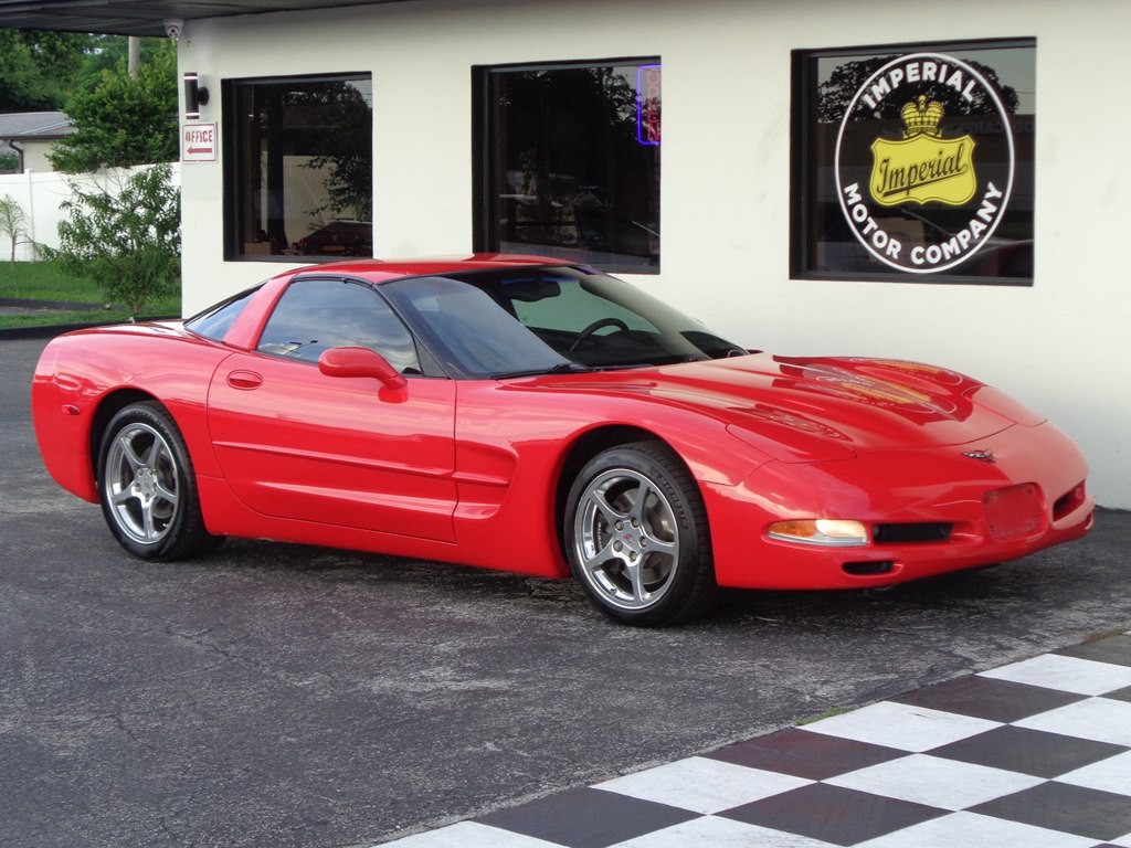 2002 Chevrolet Corvette Image 10