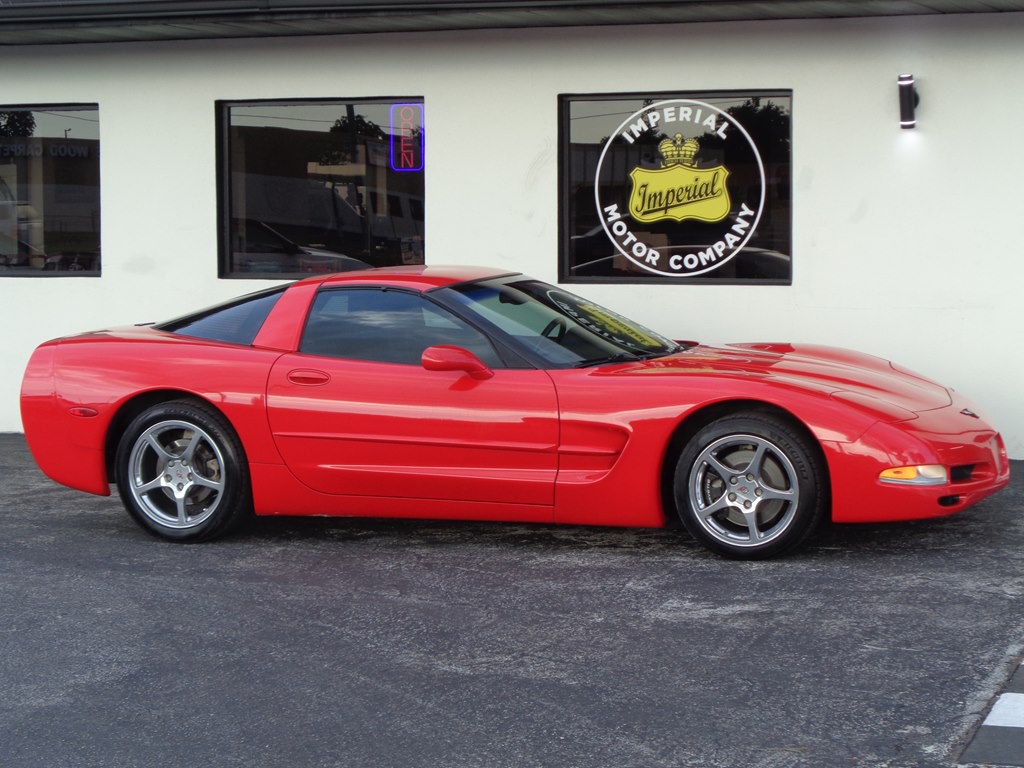 2002 Chevrolet Corvette Image 12