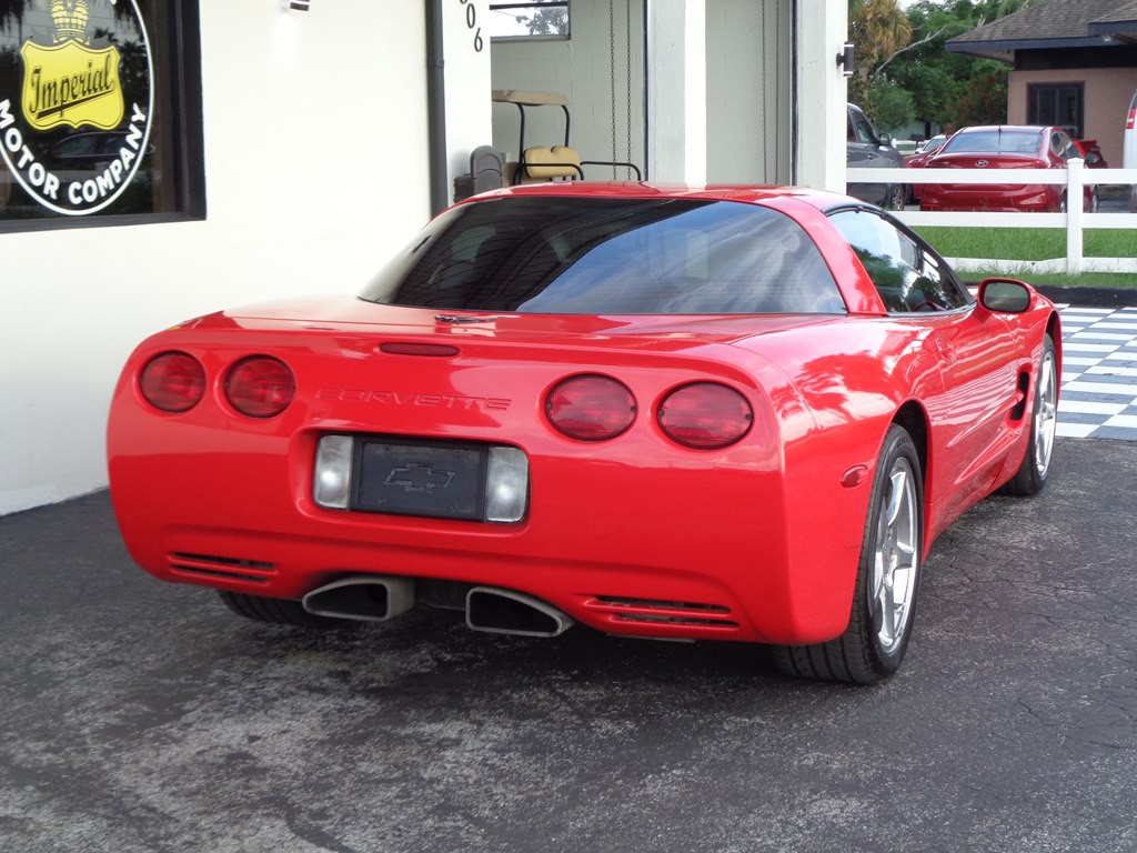 2002 Chevrolet Corvette Image 20