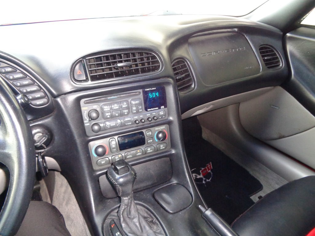 2002 Chevrolet Corvette Image 77