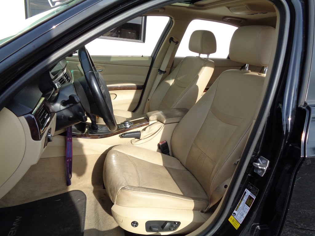 2011 BMW 3 Series Image 57