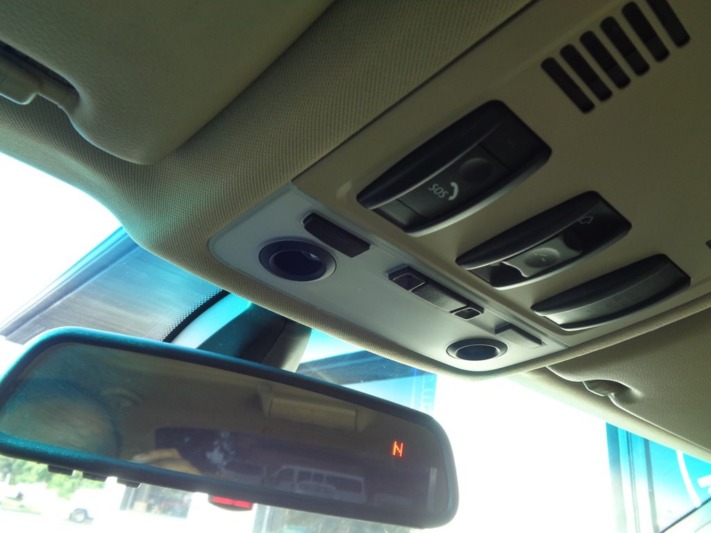 2011 BMW 3 Series Image 65