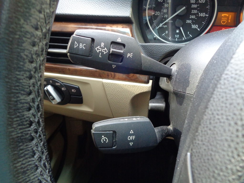 2011 BMW 3 Series Image 74