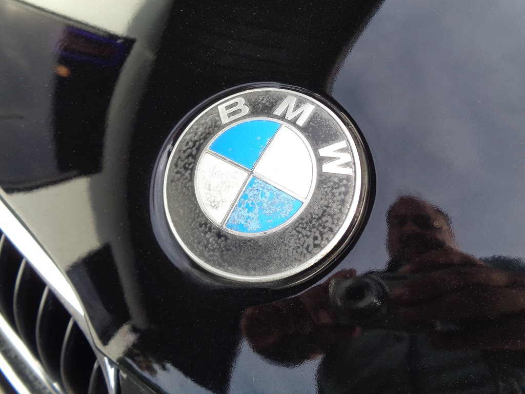 2011 BMW 3 Series Image 81