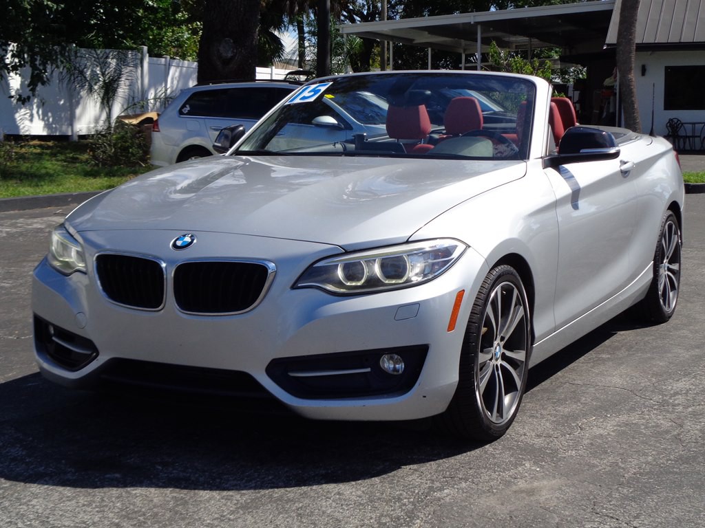 2015 BMW 2 Series Image 4