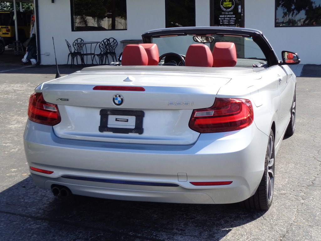 2015 BMW 2 Series Image 19