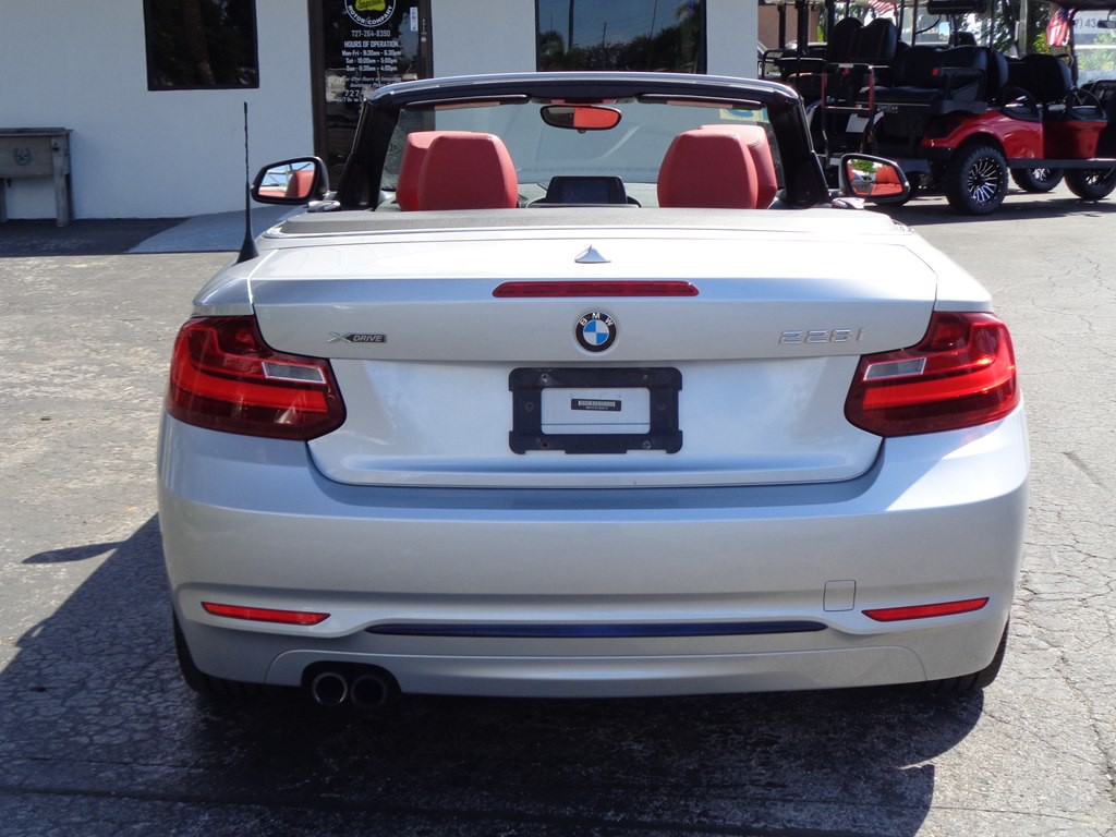 2015 BMW 2 Series Image 20