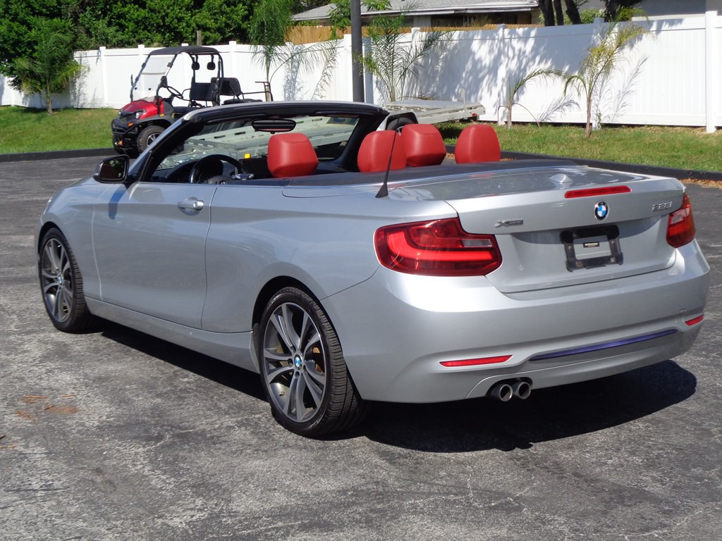 2015 BMW 2 Series Image 23