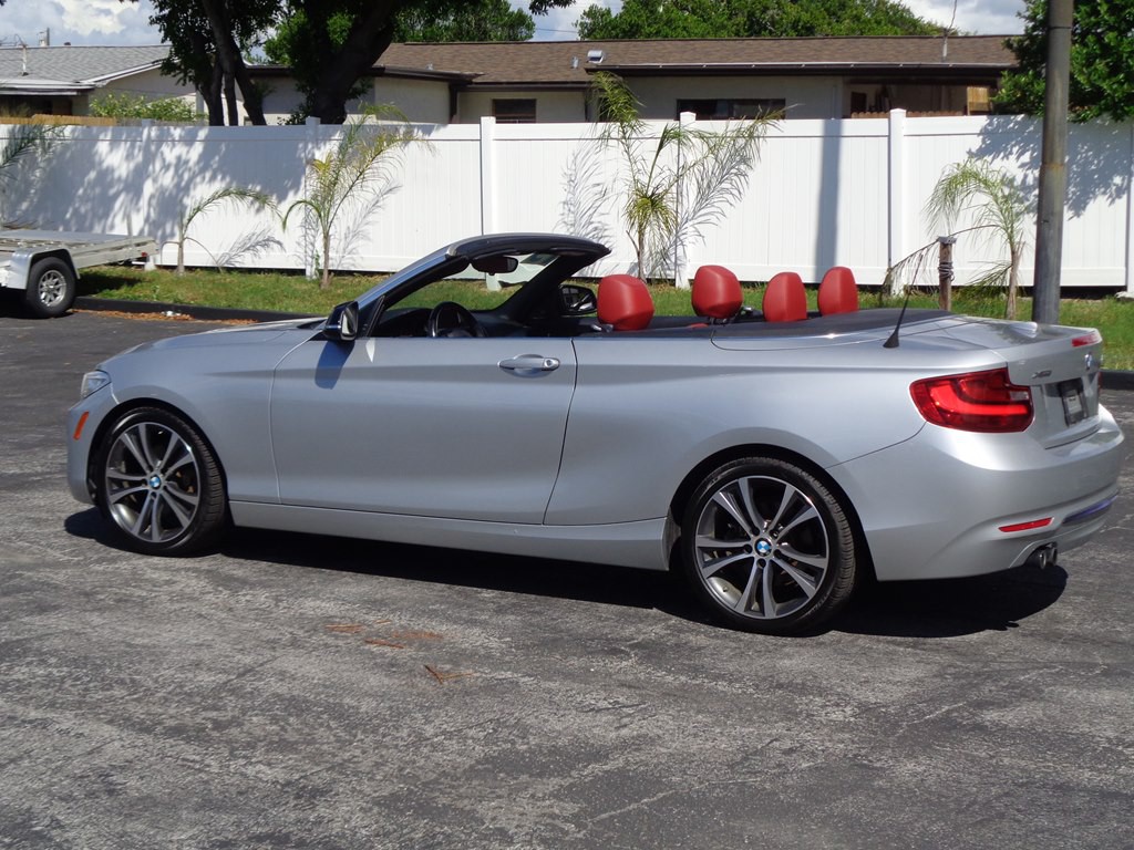 2015 BMW 2 Series Image 25