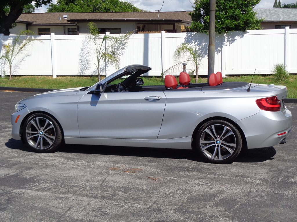 2015 BMW 2 Series Image 26