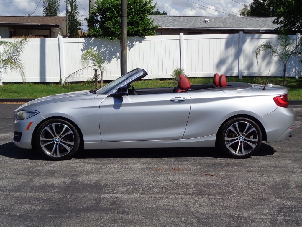 2015 BMW 2 Series Image 27