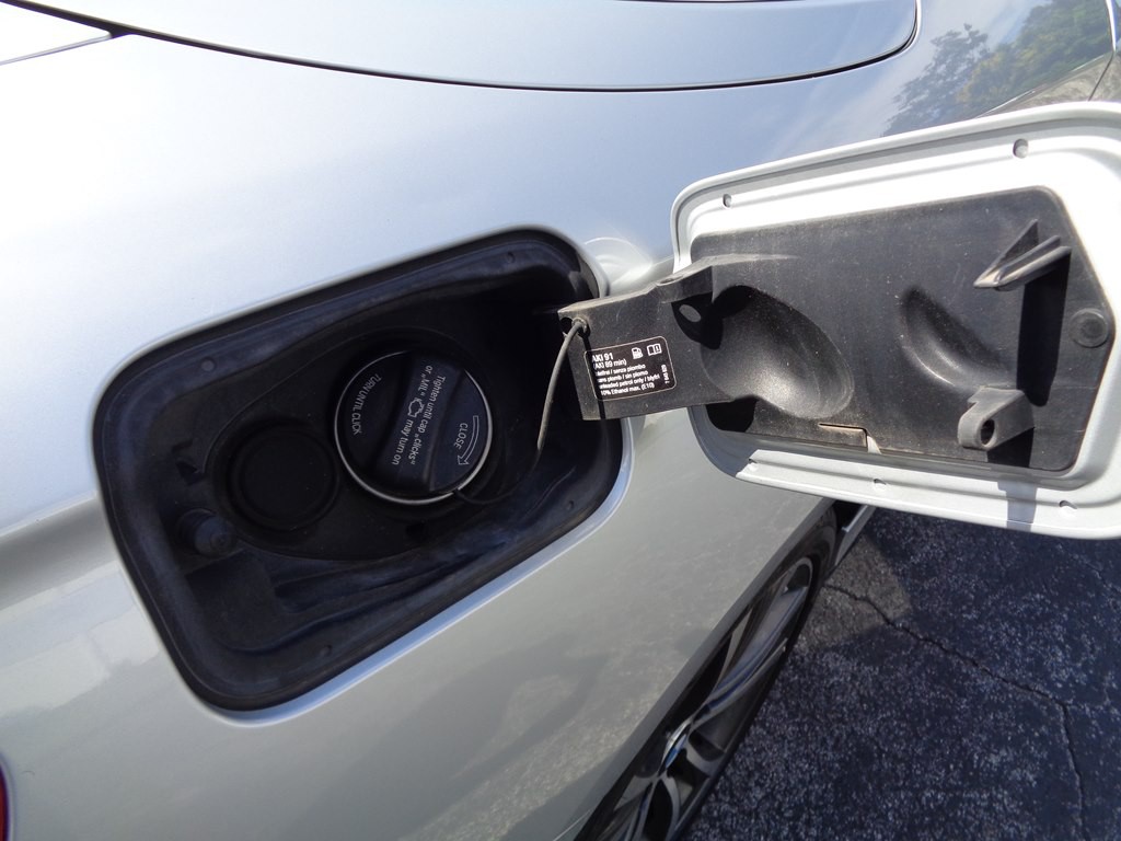 2015 BMW 2 Series Image 48
