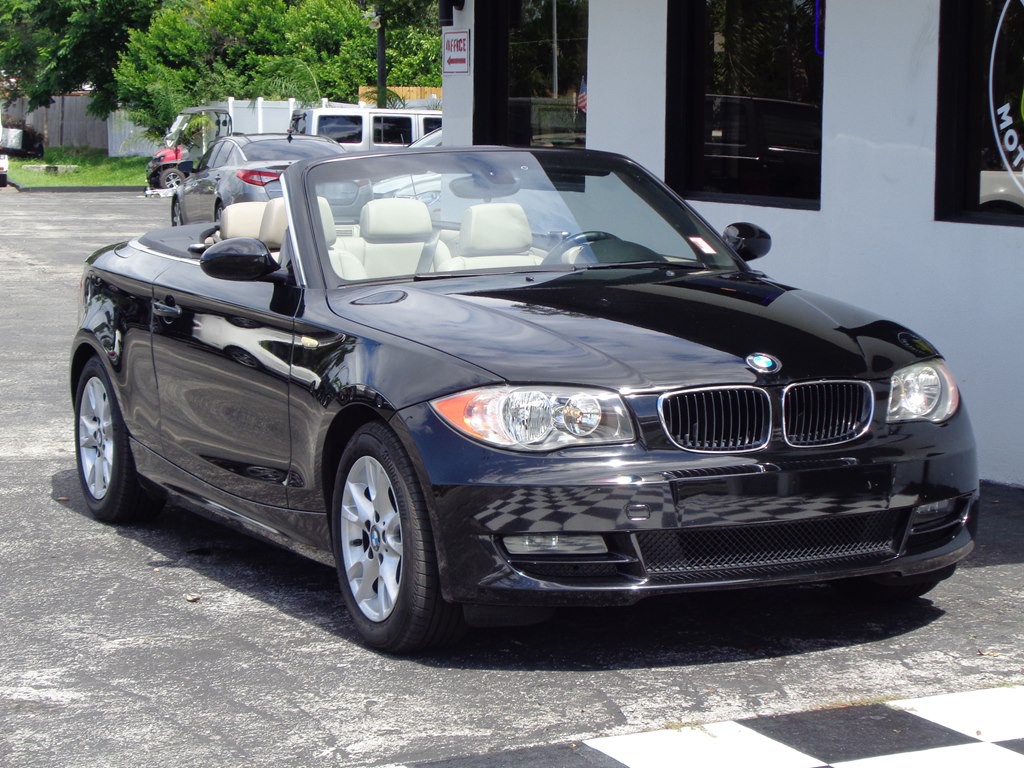 2009 BMW 1 Series Image 8
