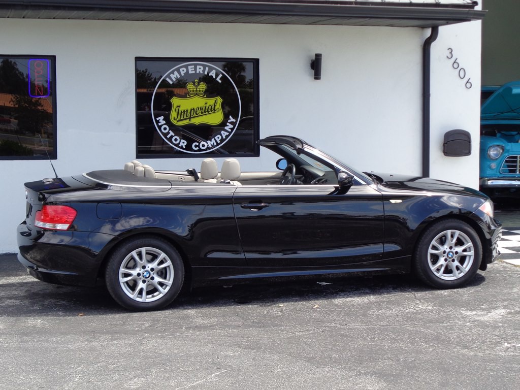 2009 BMW 1 Series Image 15
