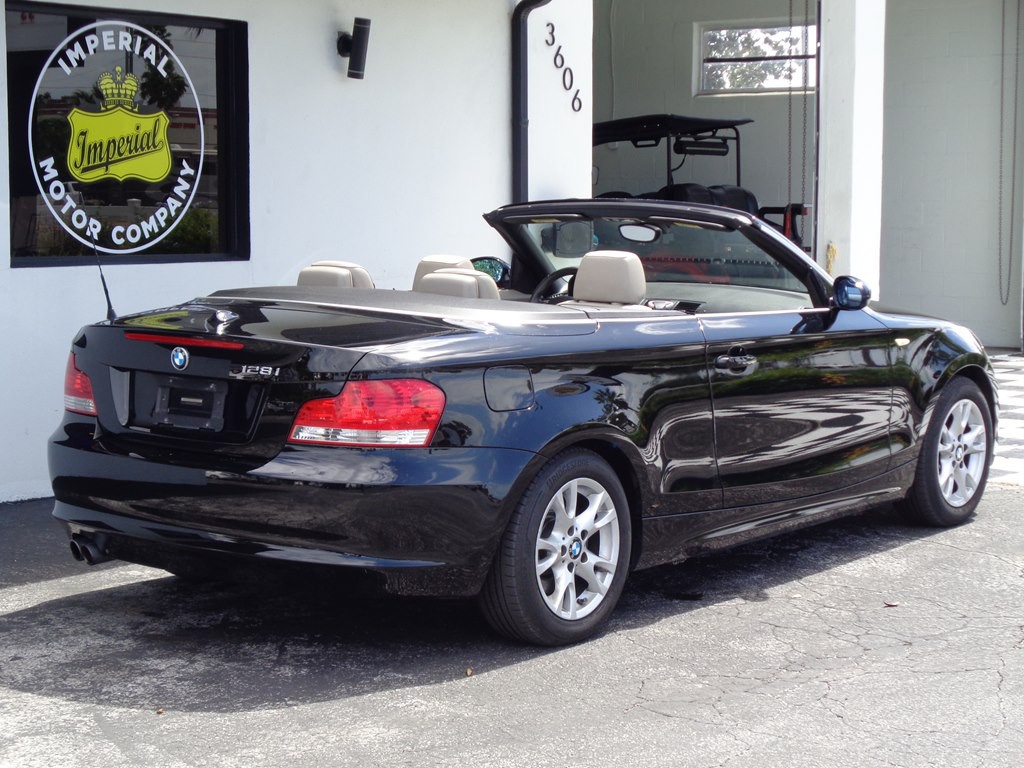 2009 BMW 1 Series Image 18